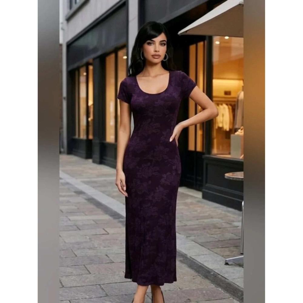 Vintage Gen-X Purple Floral Rose Burnout Maxi Dress Short Sleeve Scoop Neck 90s